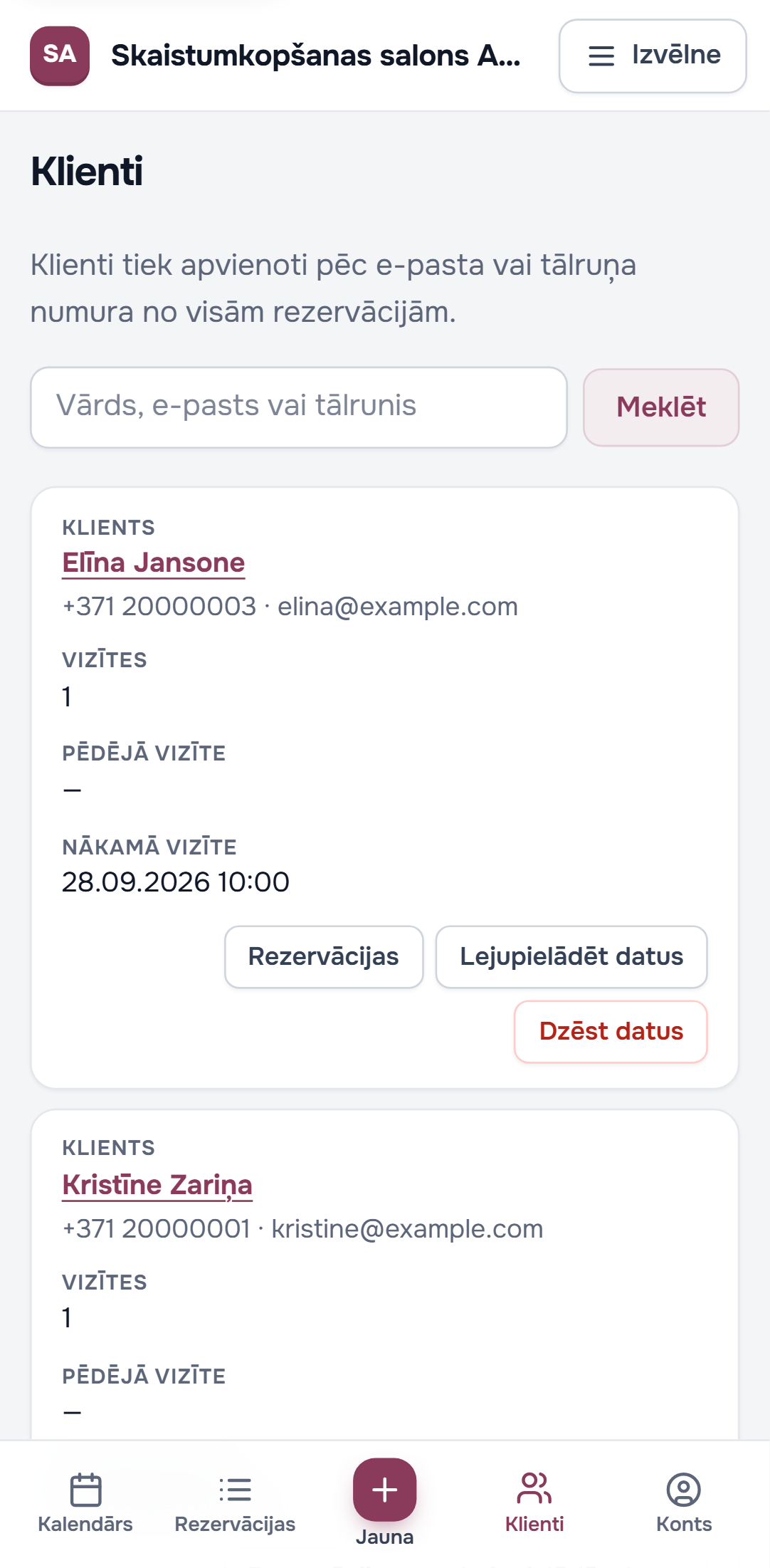 Klienta kartīte ar kontaktinformāciju un nākamās vizītes datumu